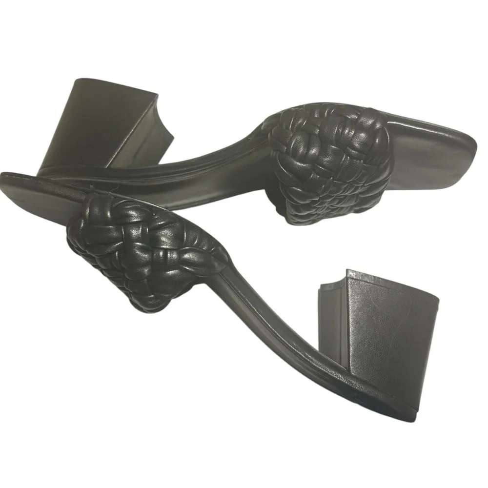Marc Fisher Nahea Block Heel Black Leather Quilted Slides Sz 9